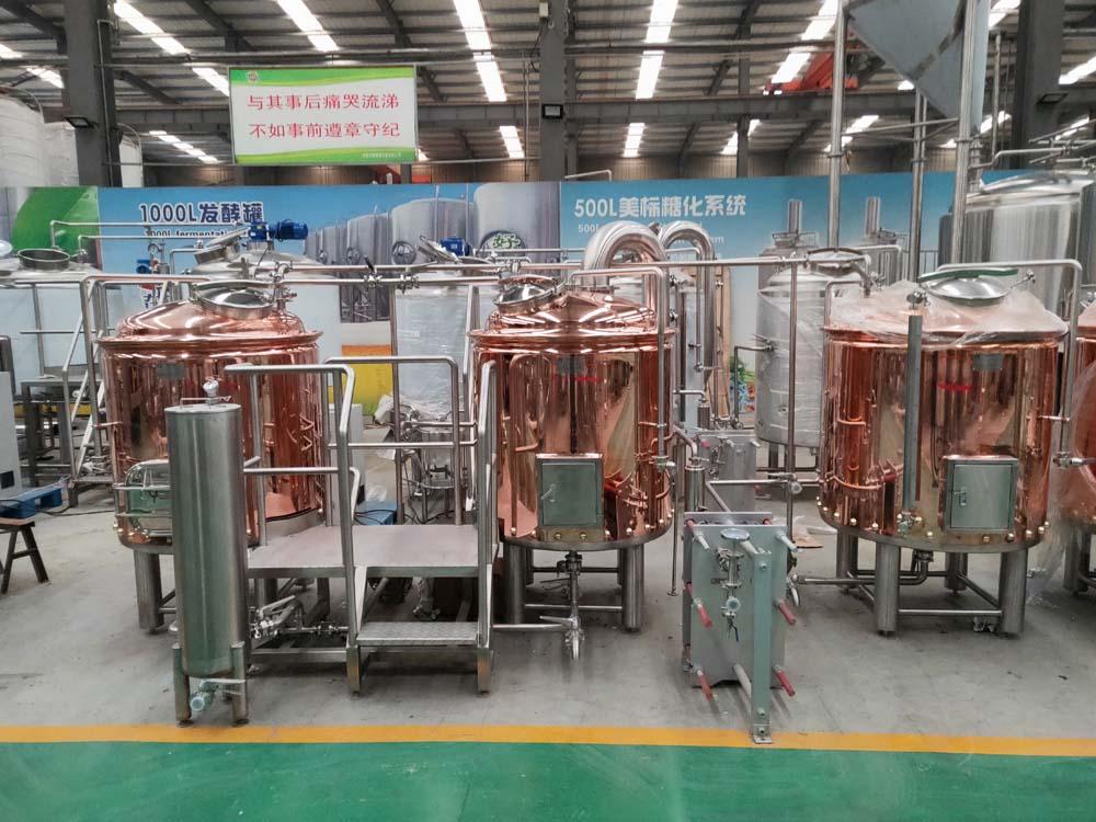 <b>5BBL Copper brewhouse</b>